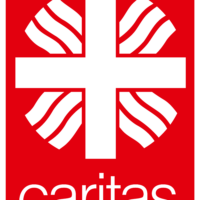 Caritasverband Karlsruhe e. V. | Caritas este mai mult decât o organizație. Este o atitudine de bază față de oameni, în special de cei aflați în nevoie. Își are rădăcinile în dragostea lui Isus pentru oameni. Ca și el, Caritas își vede sarcina în a întâlni oamenii cu dragoste și respect, indiferent de origine, statut sau religie. Pretutindeni.