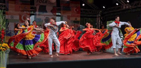 FOLKLORIA 2025