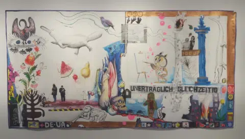Expo­si­tion : « Insup­por­table, en même temps » La documentation